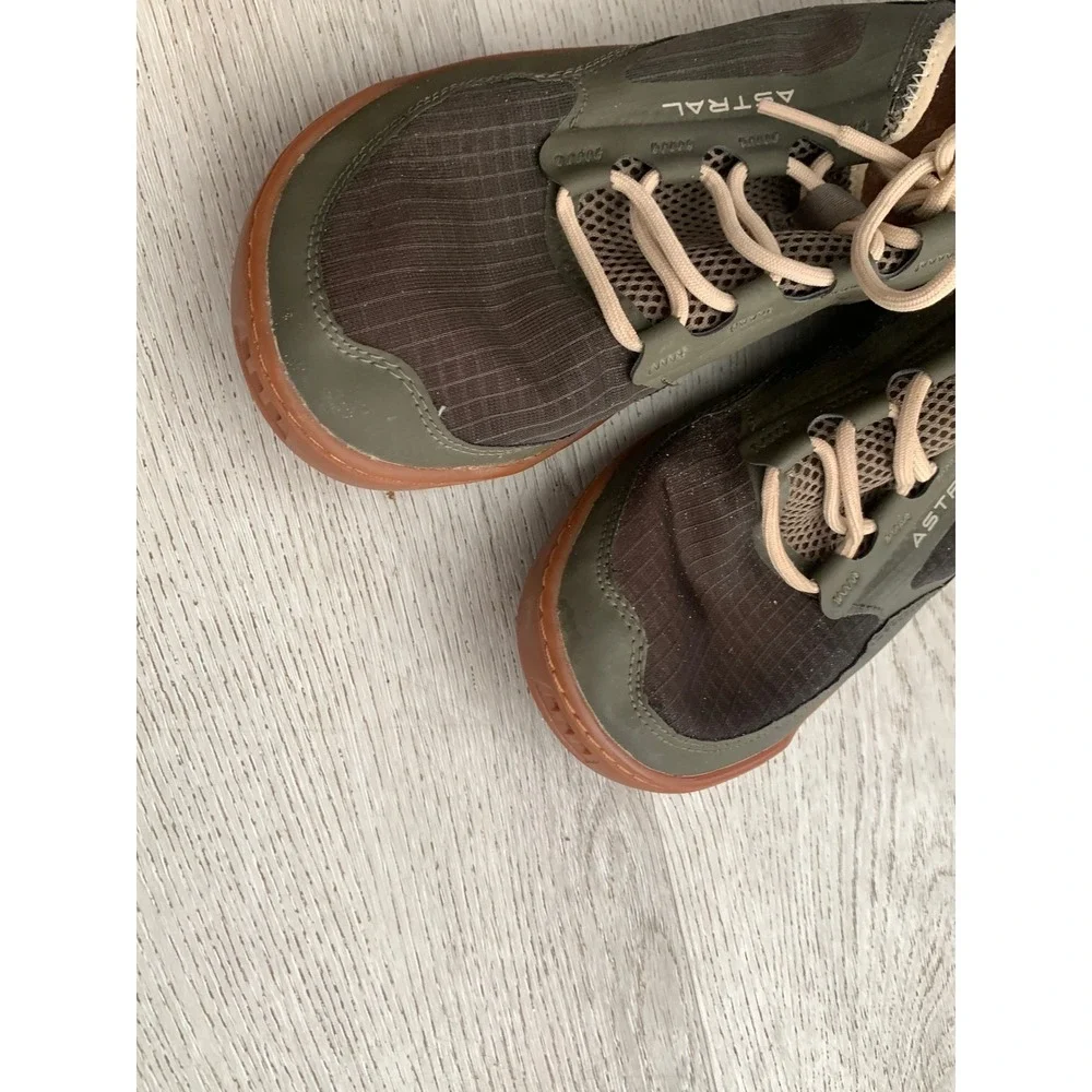 Astral Loyak ACWS Women 9 Water Shoes Olive Green Brown Hiking Sneakers Gorpcore